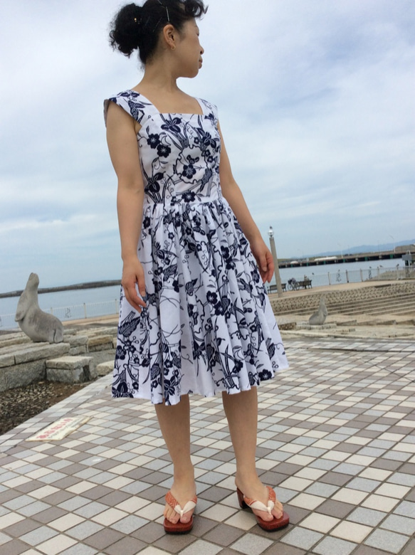 浴衣地のワンピース&ボレロ  菖蒲と梅柄 3枚目の画像