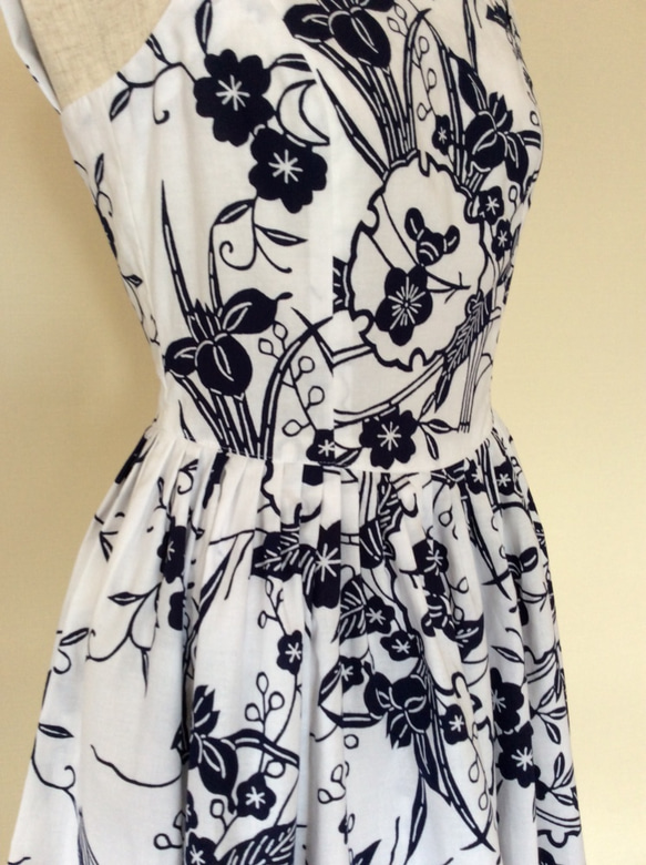 浴衣地のワンピース&ボレロ  菖蒲と梅柄 9枚目の画像