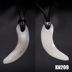★超レア★ケオン 原石研磨 牙型 勾玉 ネックレス  KN-209 2枚目の画像