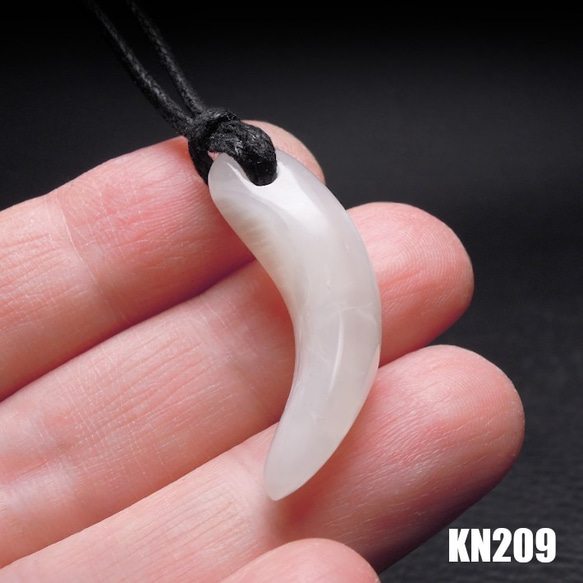 ★超レア★ケオン 原石研磨 牙型 勾玉 ネックレス  KN-209 6枚目の画像