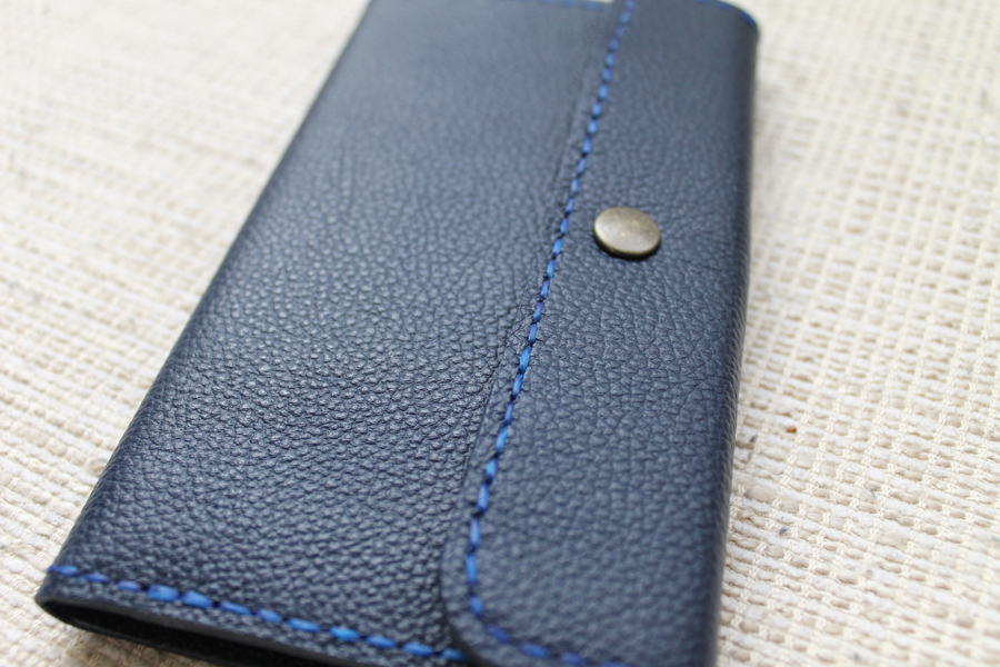 牛シュリンクネイビー　クラッチタイプ 三折り手帳型ケース　GALAXY　XPERIA