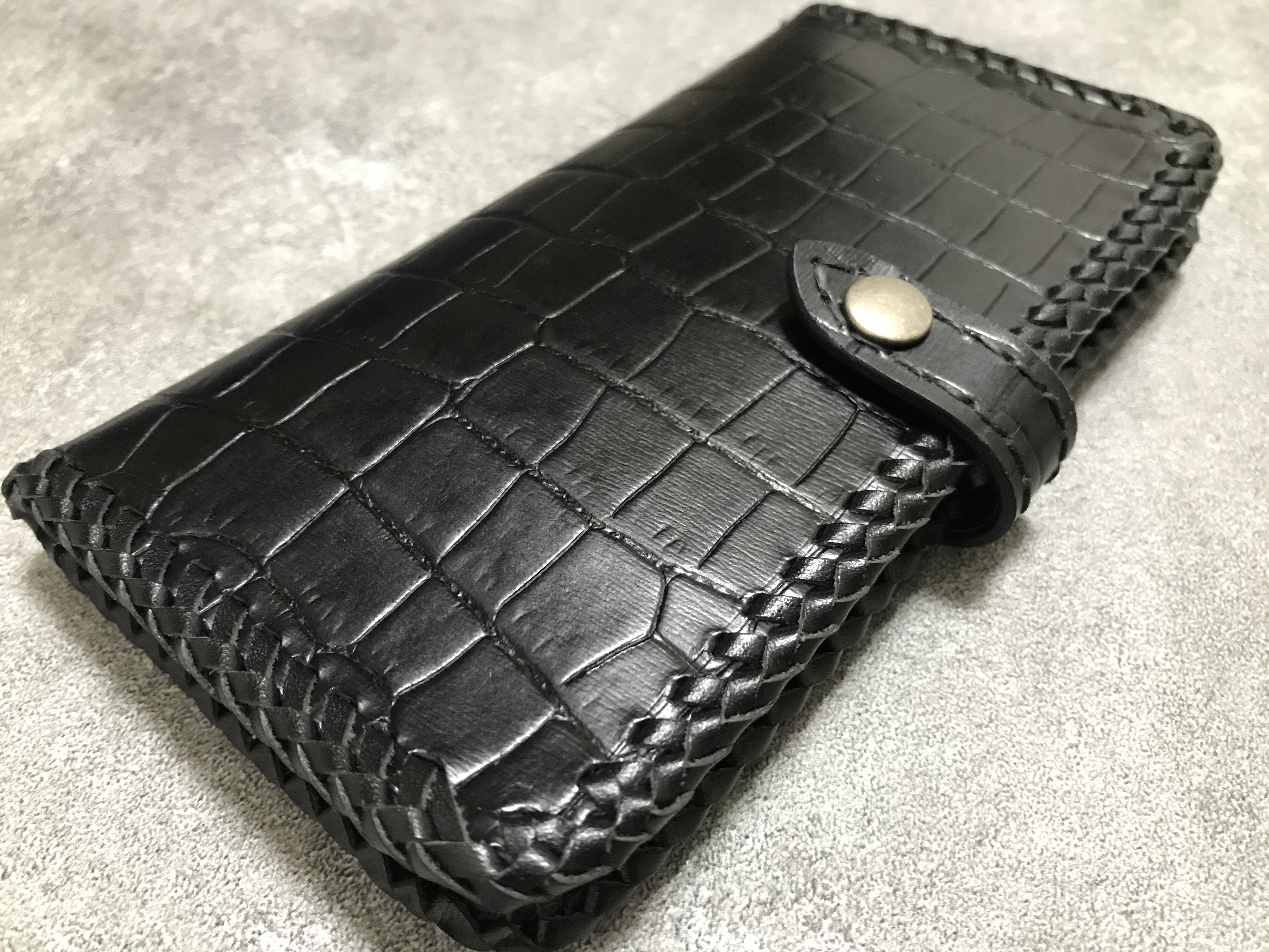 本革 クロコ柄 iPhone　全機種対応 android 手帳型ケース　ブラック