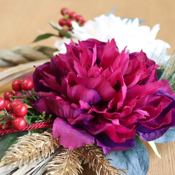 紫ピオニーとダリアのお正月飾り(無料ギフトラッピング） 2枚目の画像