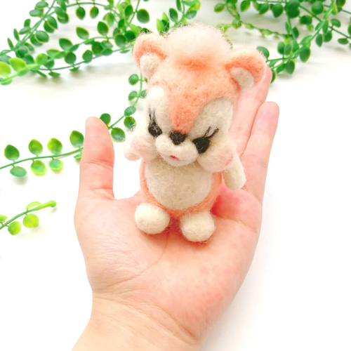 現品限り1点モノ】手のり 羊毛フェルト マスコット くまりす サーモン 