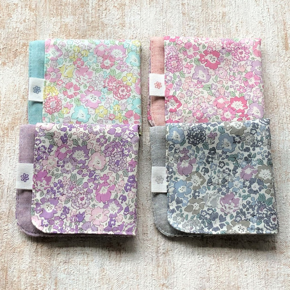 再販★新ガーゼ使用★LIBERTY＆ダブルガーゼのハンカチ【M17×17ミッシェル（フェアリーミックス）/ターコイズ】 7枚目の画像