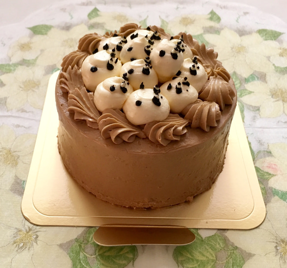 ４号サイズ コーヒーバタークリームのパンダぎゅうぎゅうデコレーション 2枚目の画像