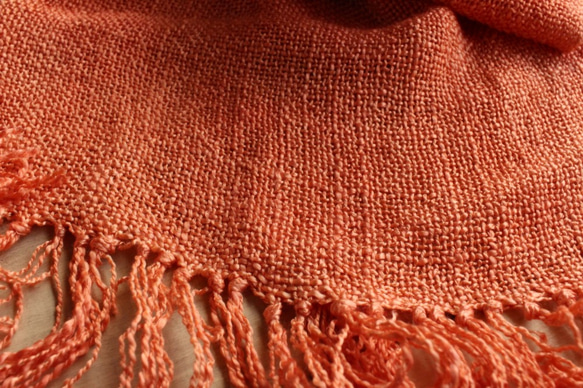 鬆散的紡織絲失速（茜染色） 第4張的照片