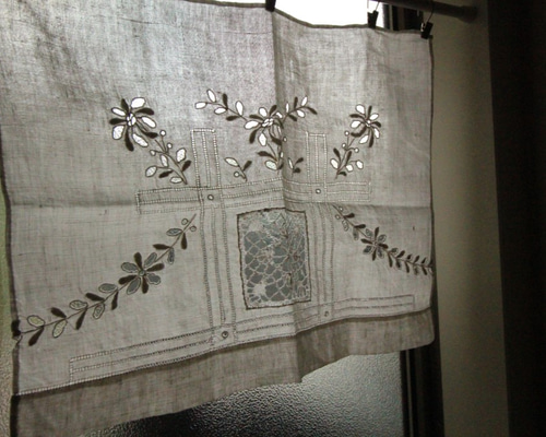 アンティークレースと刺繍のカフェカーテン カーテン Some 通販