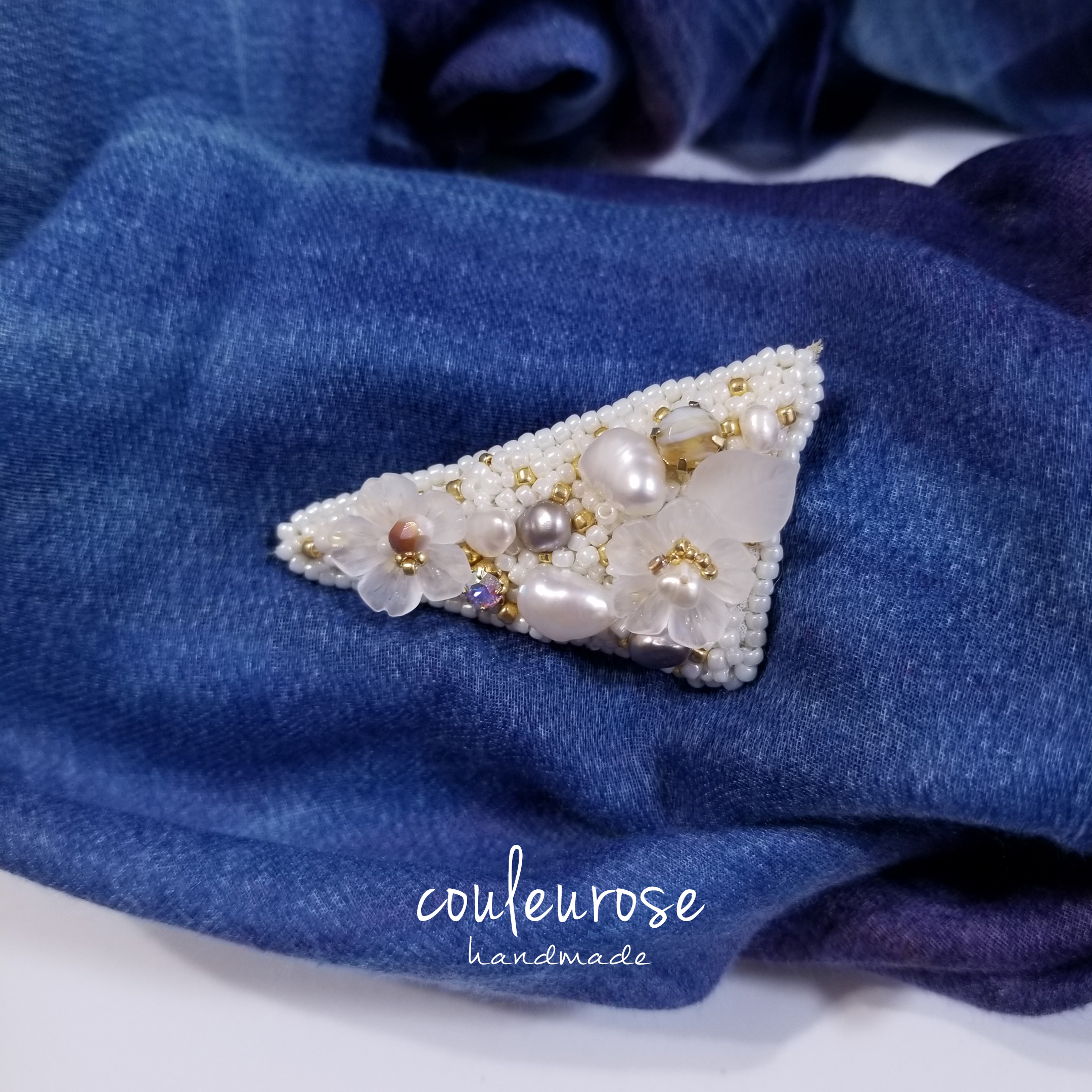 刺繍ブローチ　ブロンピュール