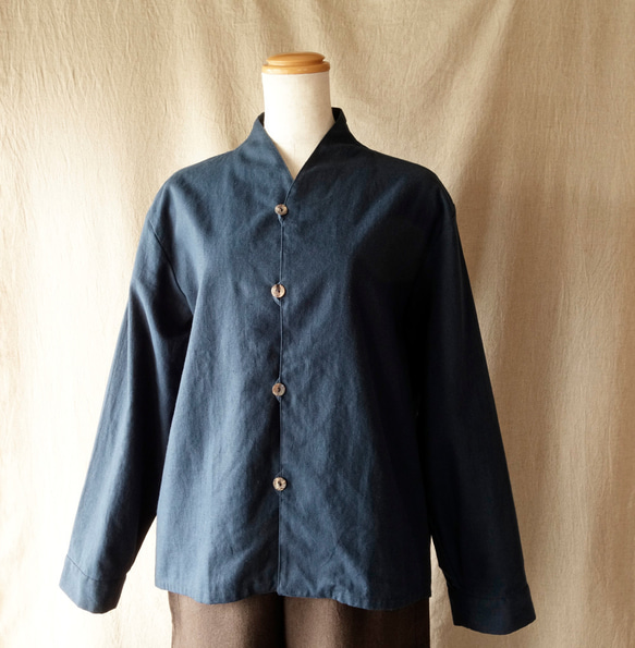 亞麻混紡棉質y恤上衣長袖（紺） 第3張的照片