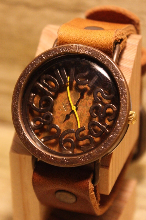 ◆真鍮製　クォーツ式手作り腕時計◆ LBQ-3029 5枚目の画像
