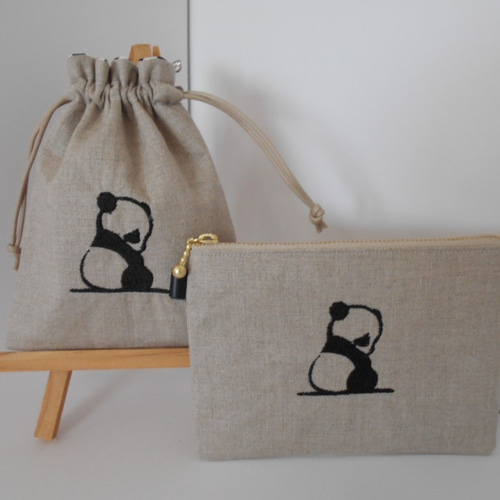 パンダさん刺繍のリネンの巾着ポーチ 小 中 大 巾着袋 もちぶ