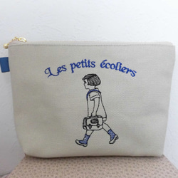 通学のフランスの女の子刺繍の帆布のポーチブルー18㎝ 1枚目の画像