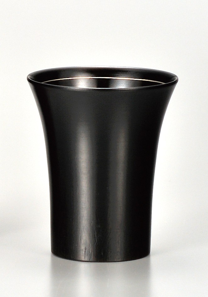 桜2.6冷酒カップ　黒摺　銀線　SX-245