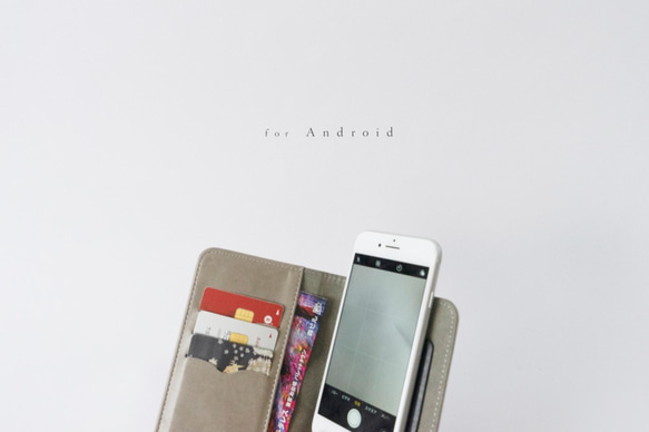 青い空と紫陽花を描いた、手帳型スマホケース 8枚目の画像