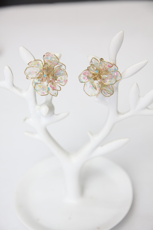 寶石六角貝殼耳環(L尺寸） 第1張的照片