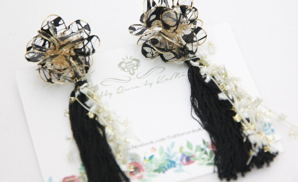 夢網花流蘇耳環黑色 第1張的照片