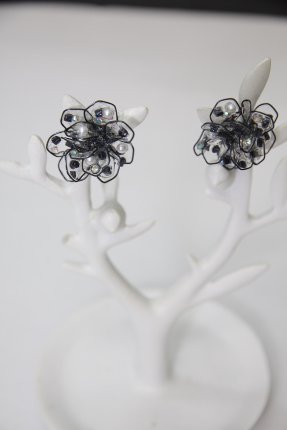 黑寶石六角耳環(M尺寸） 第1張的照片