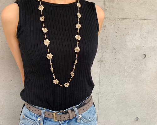 ゴールド レース模様 ネックレス K18イエローゴールド鑑定書付ダイヤモンドネックレス（0.09カラット