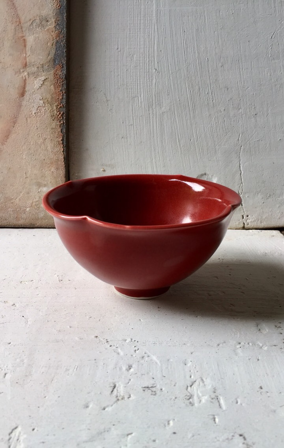 益子焼・茶器 深紅釉輪花茶碗 3枚目の画像