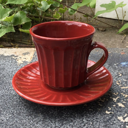 益子焼・深紅釉コーヒーカップ カップ＆ソーサー 1枚目の画像