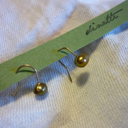 fresh water pearl pierce 1枚目の画像