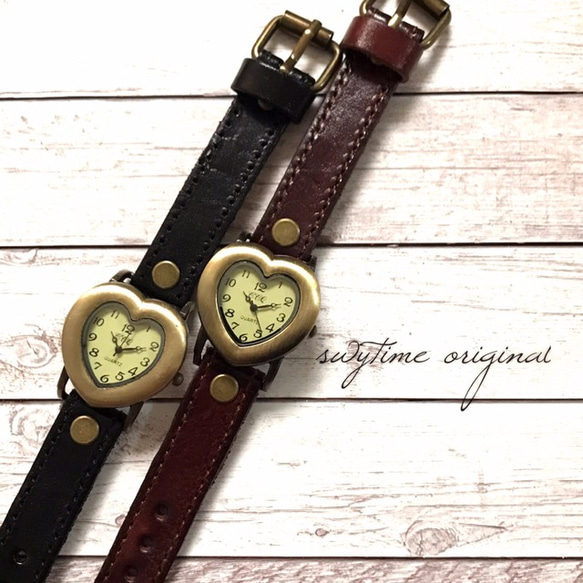 夏のレザーウォッチ　赤　レッド　腕時計 メンズ レディース シンプル ギフト 人気 プレゼント 時計 3枚目の画像