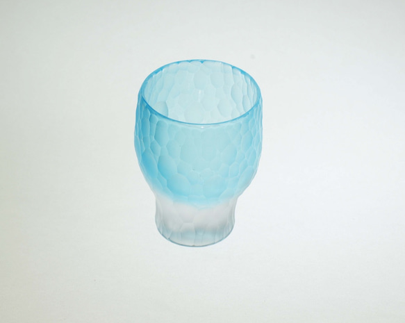 元町切子　酒杯「氷杯」（水色） 1枚目の画像