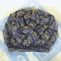 網代編み青緑系マルチカラーニットベレー帽 3枚目の画像
