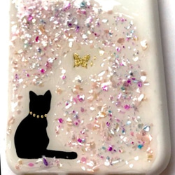猫と蝶 キラキラiPhoneケース スマホケース  ねこ 2枚目の画像