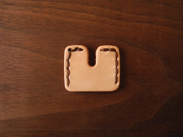 牛革 レザー 革 ナチュラル キーカバー 鍵カバー （角－ナチュラル－茶） 2枚目の画像