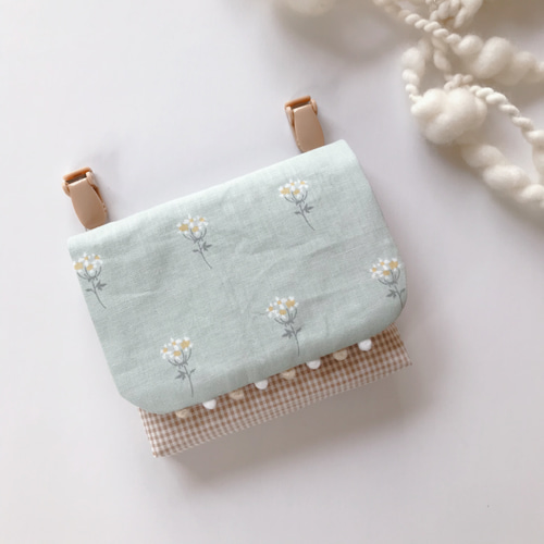 NO10 ナチュラルフラワーの移動ポケット☆女の子☆ベージュチェック