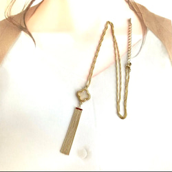 マザーオブパールとフリンジのネックレス　 3枚目の画像