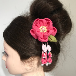 《再販》桃色ピンクのカメリア２段のつまみ細工髪飾りクリップ〜七五三〜 2枚目の画像