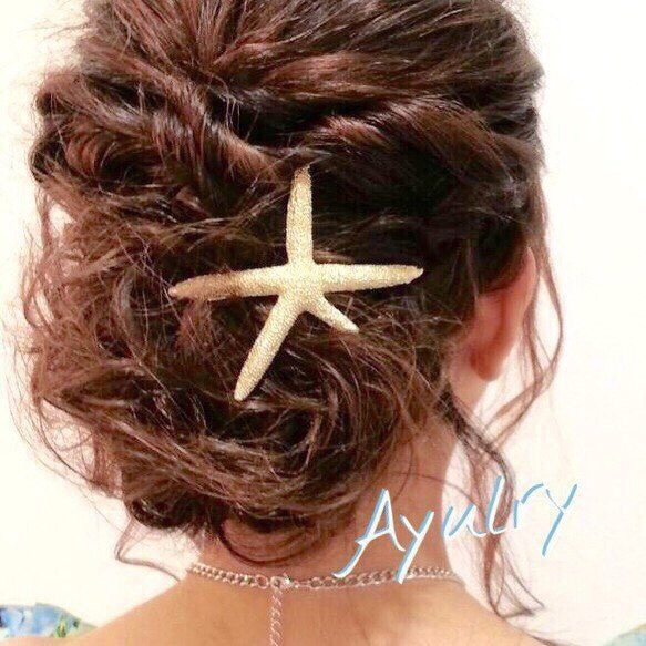 【再販】ヒトデバレッタ＊スターフィッシュバレッタ＊海＊夏＊ヘアアクセサリー＊髪飾り＊ゴールド＊８.７㎝ 1枚目の画像