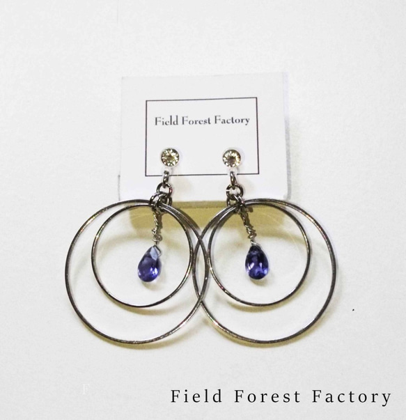 煌めくシルバーフープとアイオライトのノンホールピアス 1枚目の画像