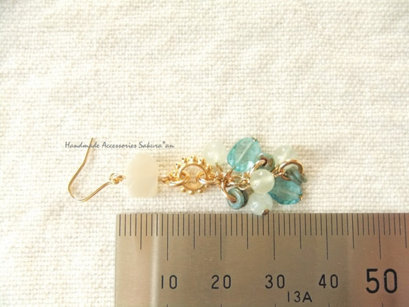 sold/SALE 金具変更OK　Pierces or Earrings　ムーンストーン　アパタイト（P0770） 3枚目の画像