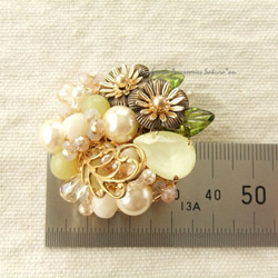 sold/Brooch　小花　羽（K0635) 4枚目の画像