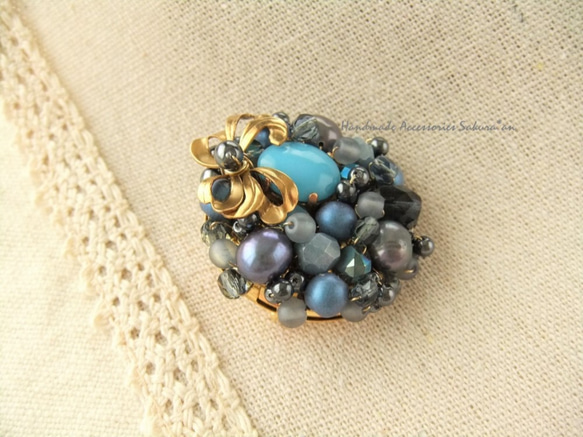 sold/Brooch　リボン　ラインストーン（K0638) 2枚目の画像