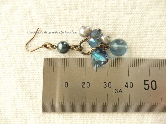 sold/Pierces or Earrings  フローライト　淡水パール（P0793） 4枚目の画像