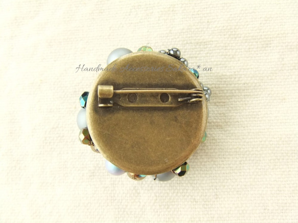 sold/Brooch　葉っぱ　スワロフスキー（K0699) 3枚目の画像