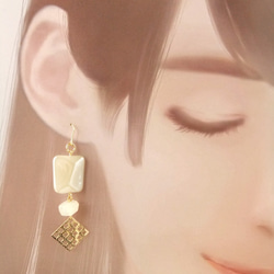 金具変更OK　Pierces or Earrings　ガラス　ムーンストーン（P0868） 3枚目の画像