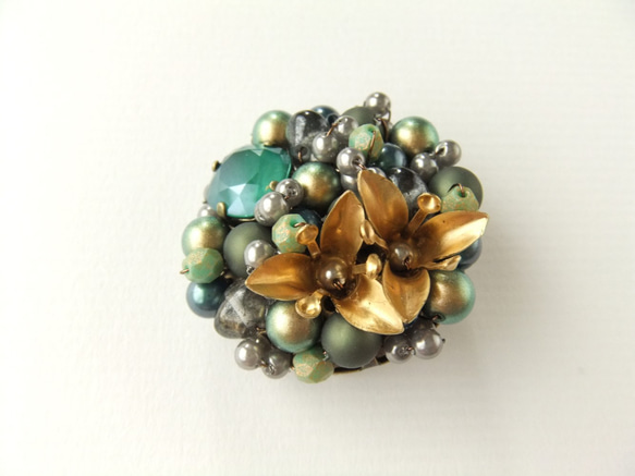 sold/Brooch　花　スワロフスキー（K0813) 2枚目の画像