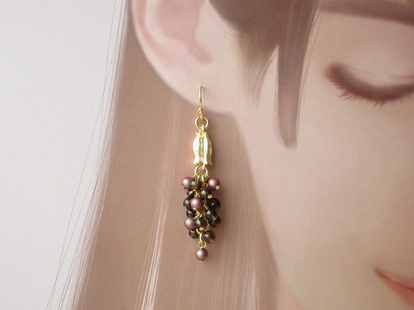 sold/  金具変更OK　Pierces or Earrings　スワロフスキー　スモーキークォーツ（P0910） 3枚目の画像