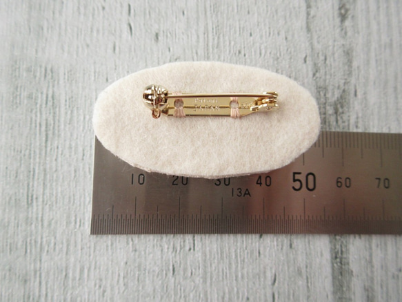 SALE  Brooch　ビーズ刺繍　オーバル（K0869) 5枚目の画像