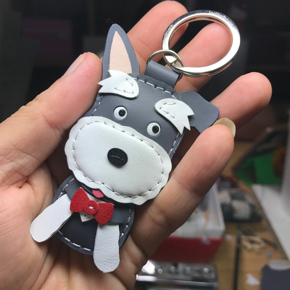 台湾手作り革} {Leatherprince MITグレーシュナウザー犬かわいい手縫製レザーキーリング 1枚目の画像