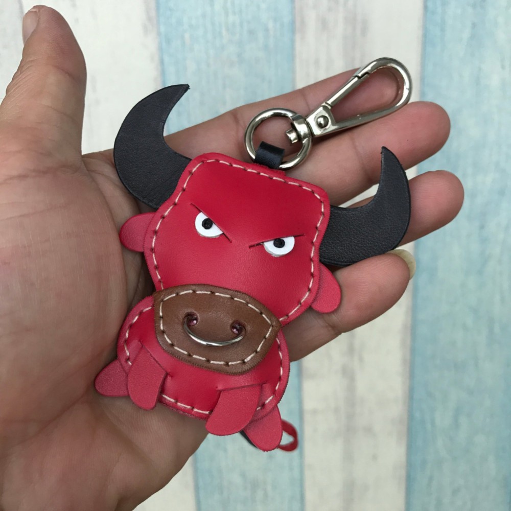 Leatherprince手作りレザー}台湾MIT赤かわいい小さな闘牛手作り