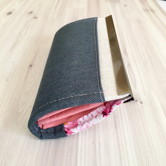 ガーベラ花柄×デニムの長財布(ピンク) 5枚目の画像