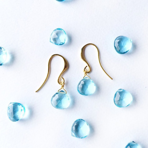 スカイブルークォーツのk16gpピアス[イヤリング変更可能] ピアス