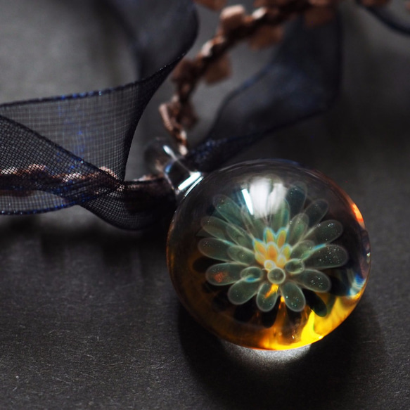 あまつきさま専用◎手作りガラスのネックレス他 ７点おまとめ ガラスの花 ネックレス N07 ネックレス・ペンダント NAVEL 通販